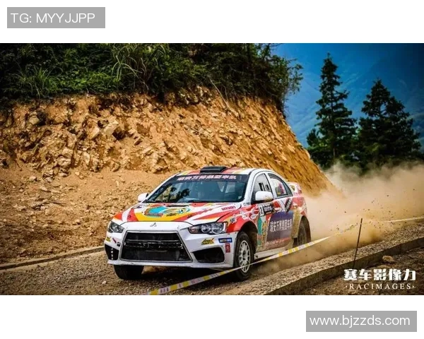 汽车足球明星贴膜助力车主彰显个性与运动激情的完美结合 汽车足球明星贴膜助力车主彰显个性与运动激情的完美结合